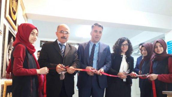 İlçe Milli Eğitim Müdürümüz Sayın Hayrettin BALCI,Saray İmam-Hatip Ortaokulu Tübitak 4006 Bilim Fuarının Açılışını Yaptı