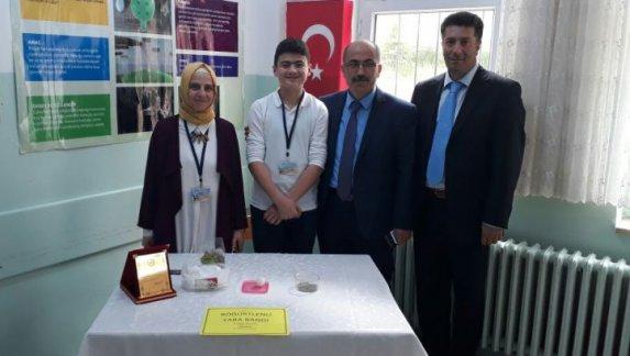  Turgut Özal Ortaokulunda Tübitak 4006 Bilim Fuarı Açıldı